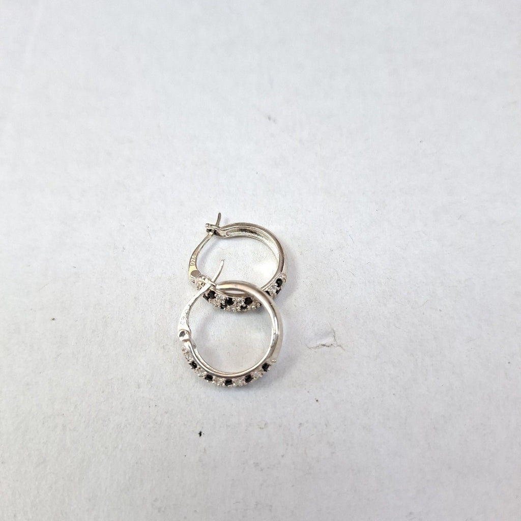 ARETES PAR PLATA 3 GRMS (SEMINUEVO)