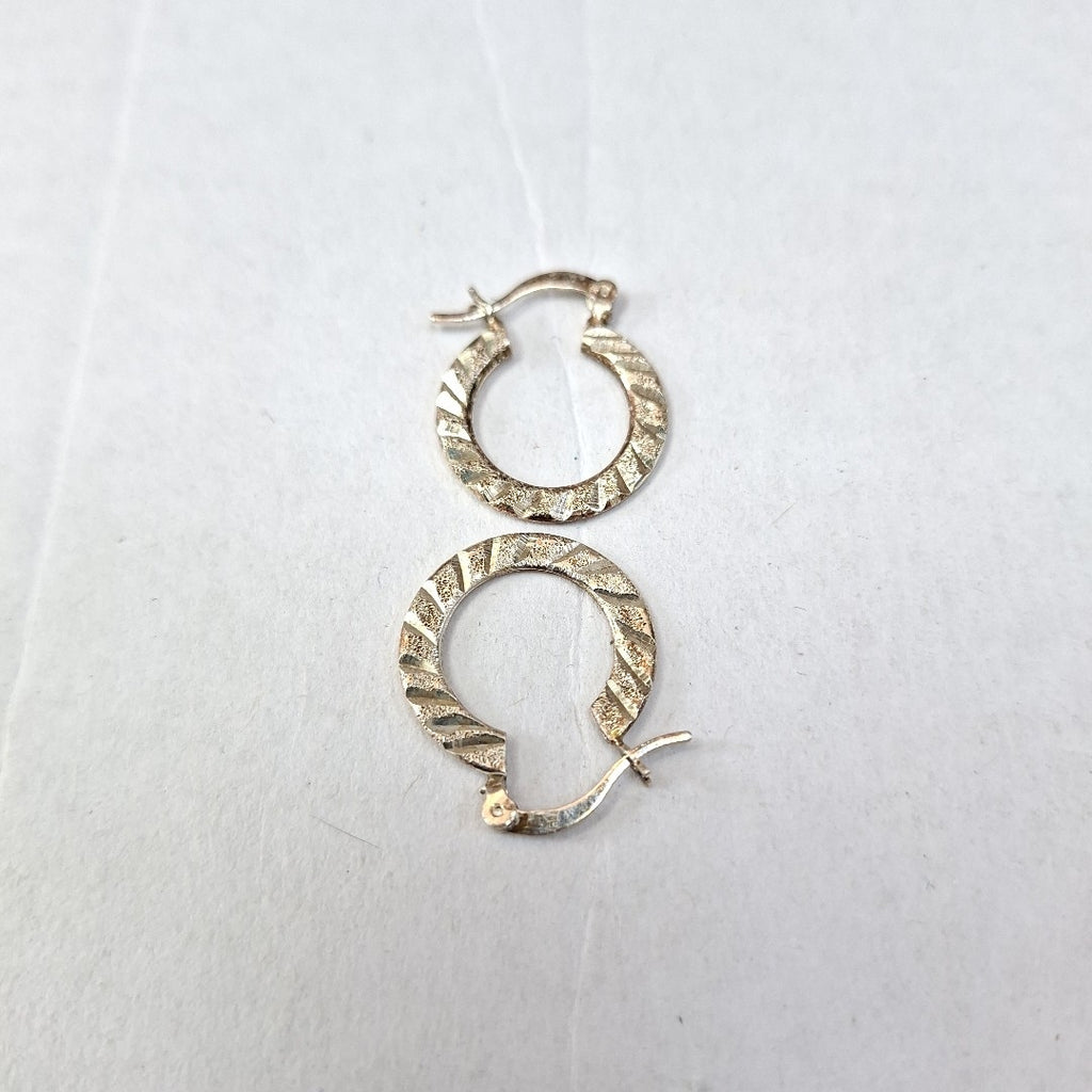 ARRACADAS PAR PLATA 8.8 GRMS (SEMINUEVO)