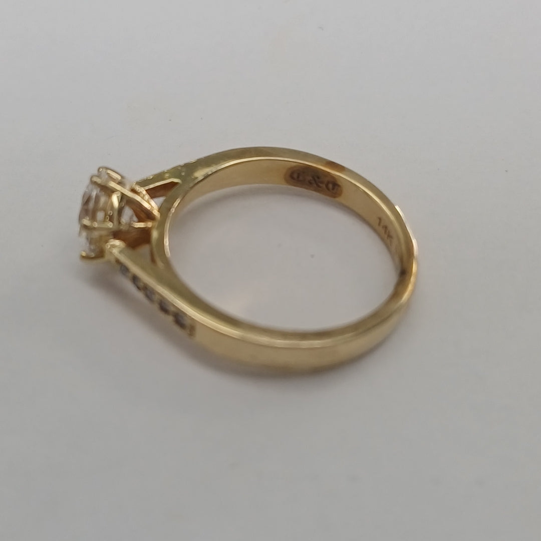 SOLITARIO ORO 10 K 3.7 GRMS (SEMINUEVO)