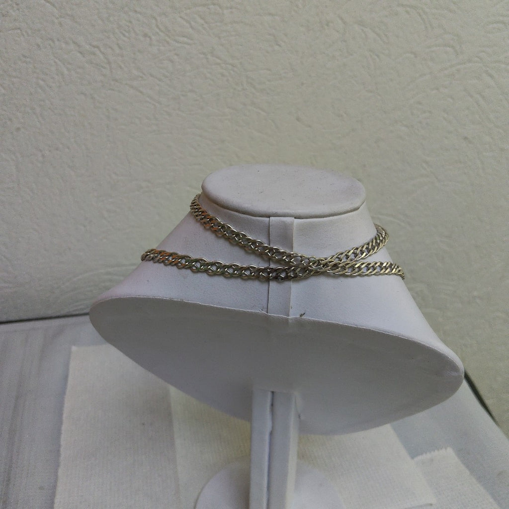 CADENA, DIJE PLATA 41.9 GRMS (SEMINUEVO)