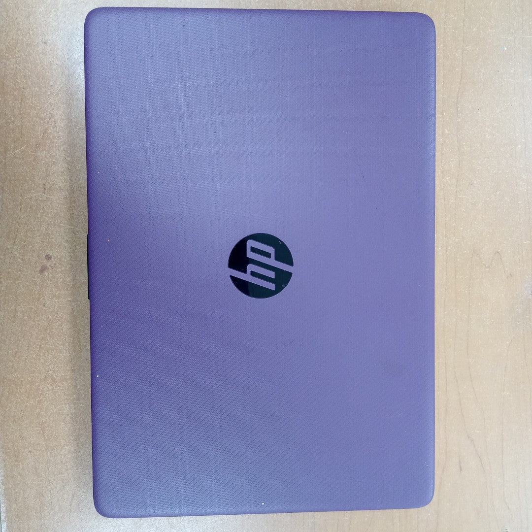 LAPTOP HP 14-FQ1005LA (2023) 256 GB SSD 8 GB RAM (SEMINUEVO)