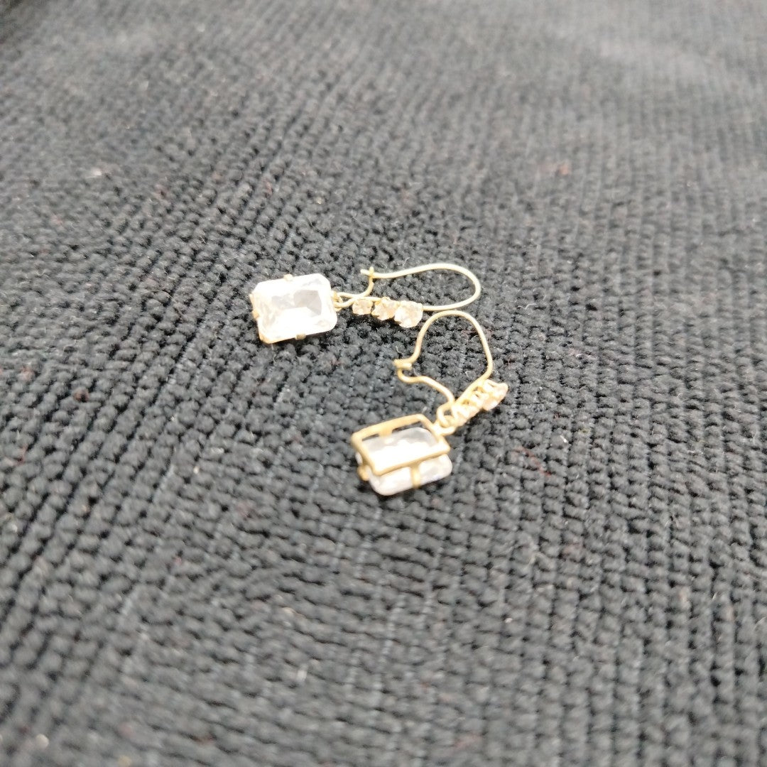 ARETES PAR ORO 10 K 1.6 GRMS (SEMINUEVO)