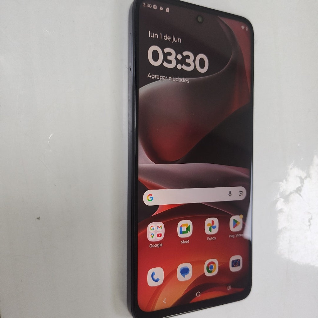 CELULAR MOTOROLA MOTO G15 XT2521-2 (2025) 128 GB 4 GB RAM (SEMINUEVO)