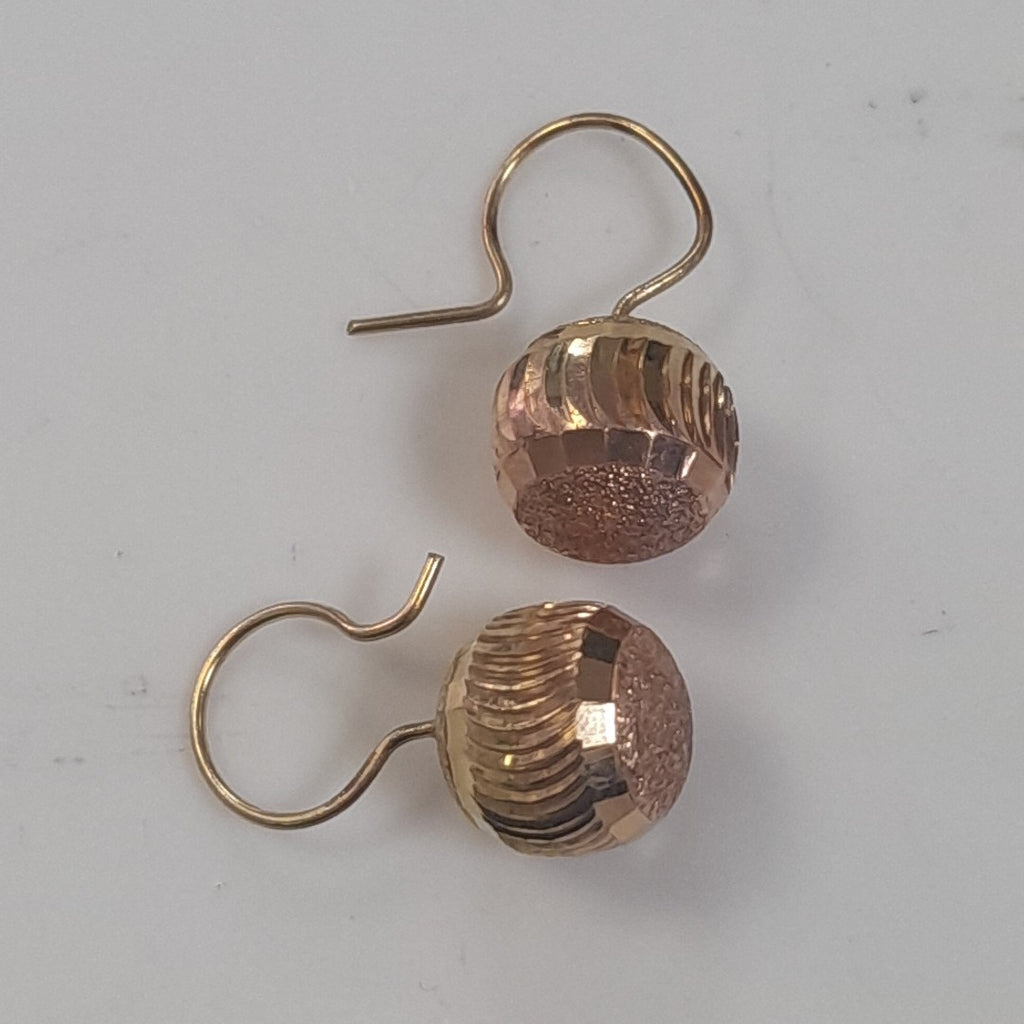 ARETES PAR ORO 10 K 2.8 GRMS (SEMINUEVO)