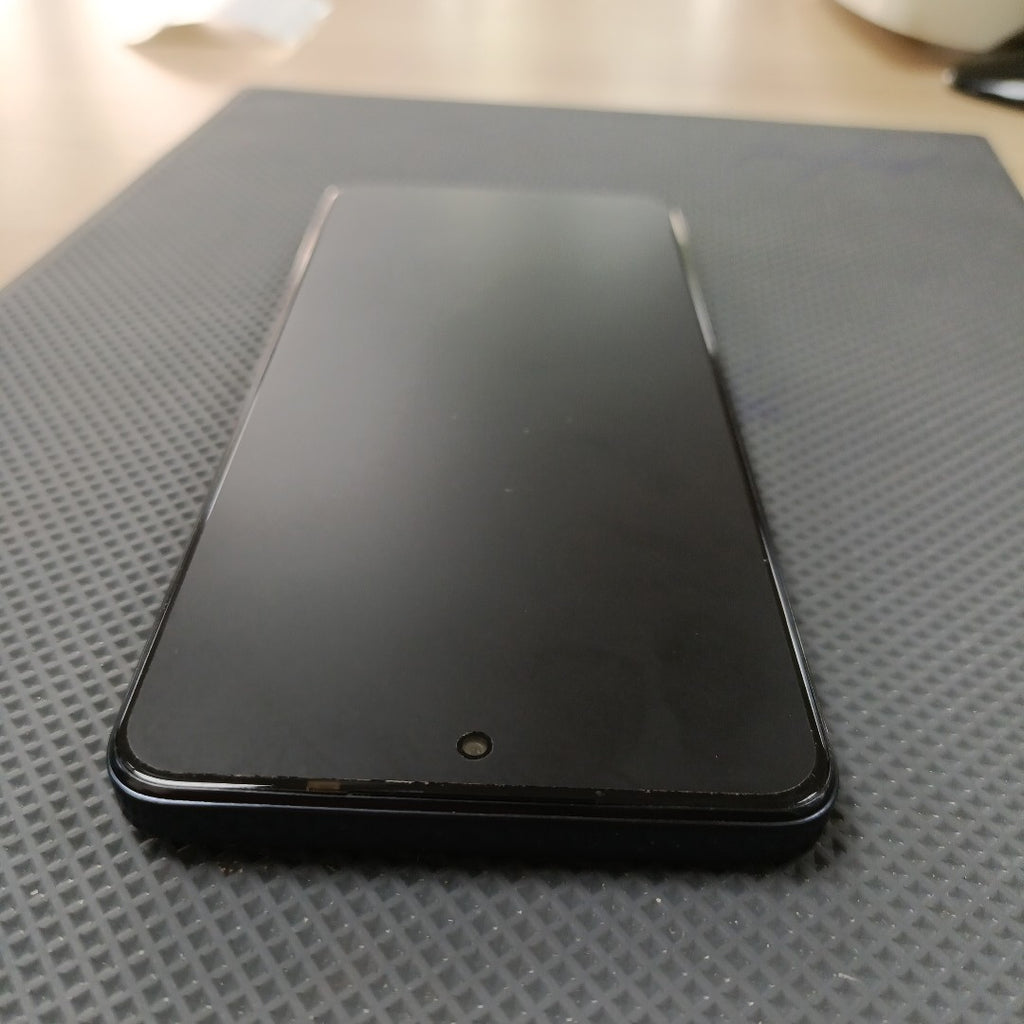CELULAR OPPO A80 5G CPH2639 (2024) 256 GB 8 GB RAM (SEMINUEVO)