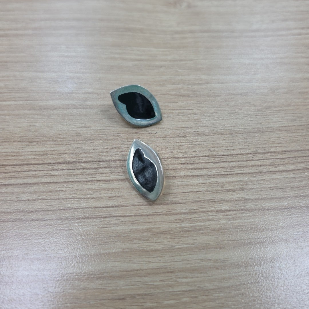 ARETES PAR PLATA 9 GRMS (SEMINUEVO)