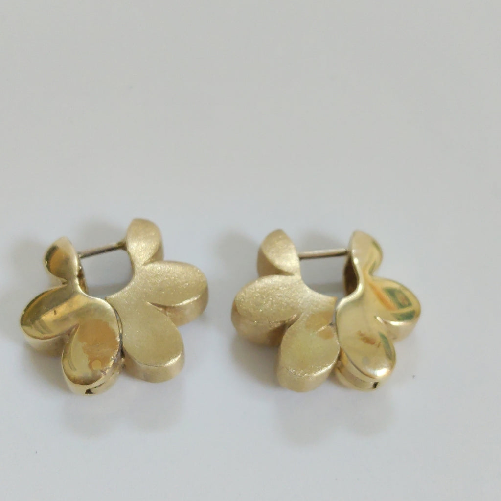 ARETES PAR ORO 14 K 8.9 GRMS (SEMINUEVO)