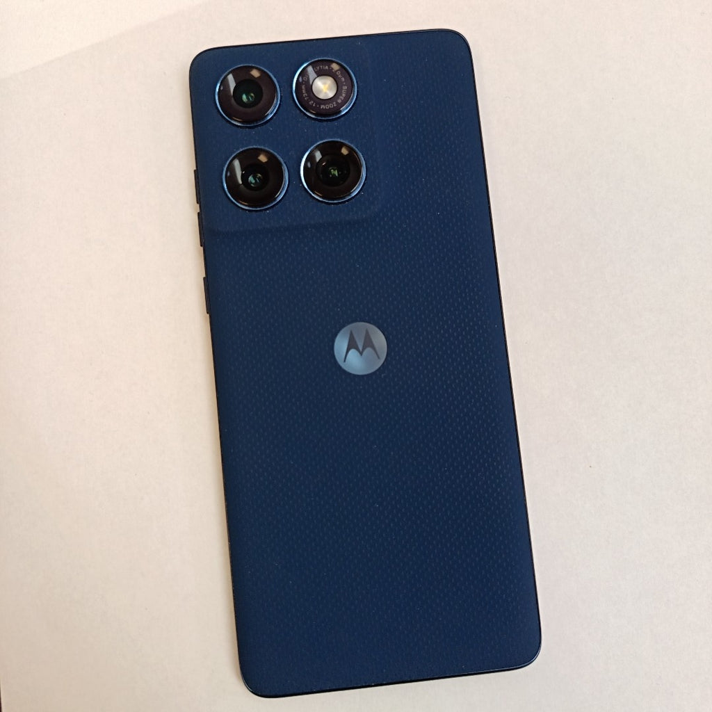 CELULAR MOTOROLA EDGE 60 XT2505-4 (2025) 512 GB 12 GB RAM (SEMINUEVO)
