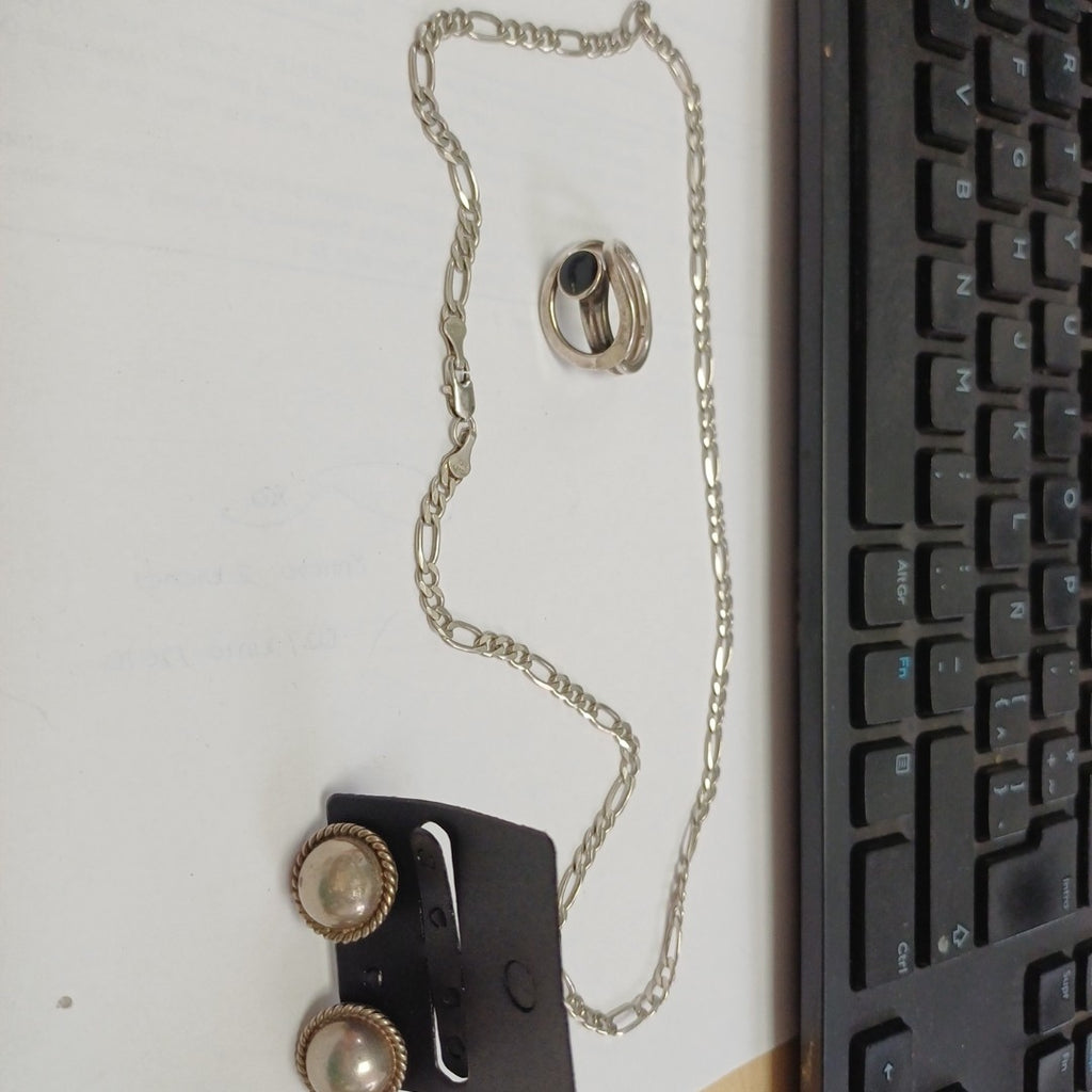 ANILLITO, BROQUELES PAR, PULSERA PLATA 32.3 GRMS (SEMINUEVO)