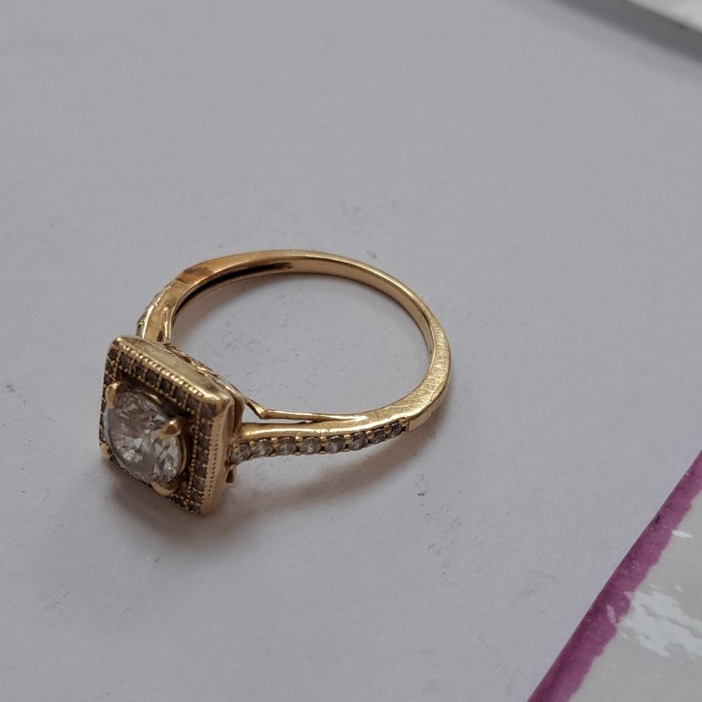 ANILLITO ORO 14 K 3,60 GRMS (SEMINUEVO)