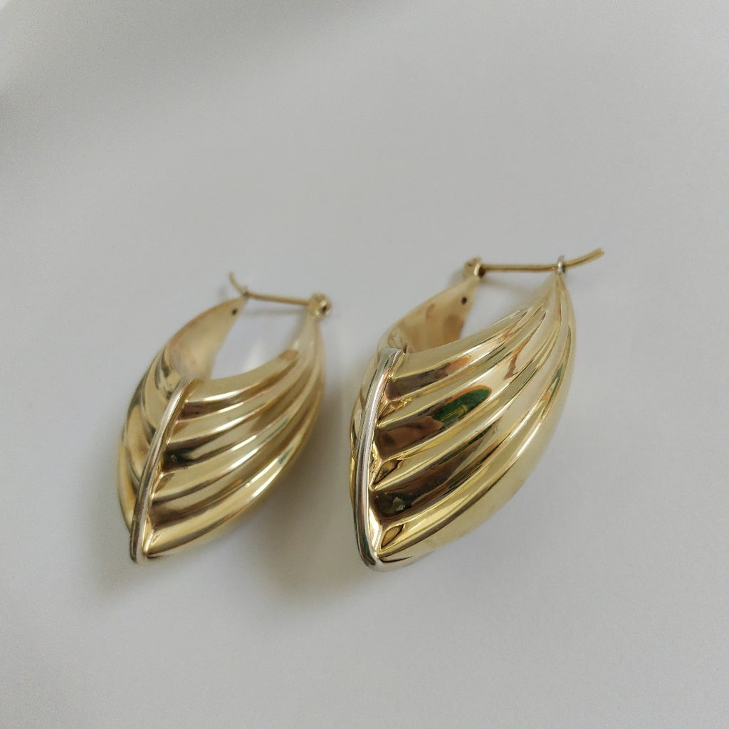 ARRACADAS PAR ORO 14 K 15.4 GRMS (SEMINUEVO)