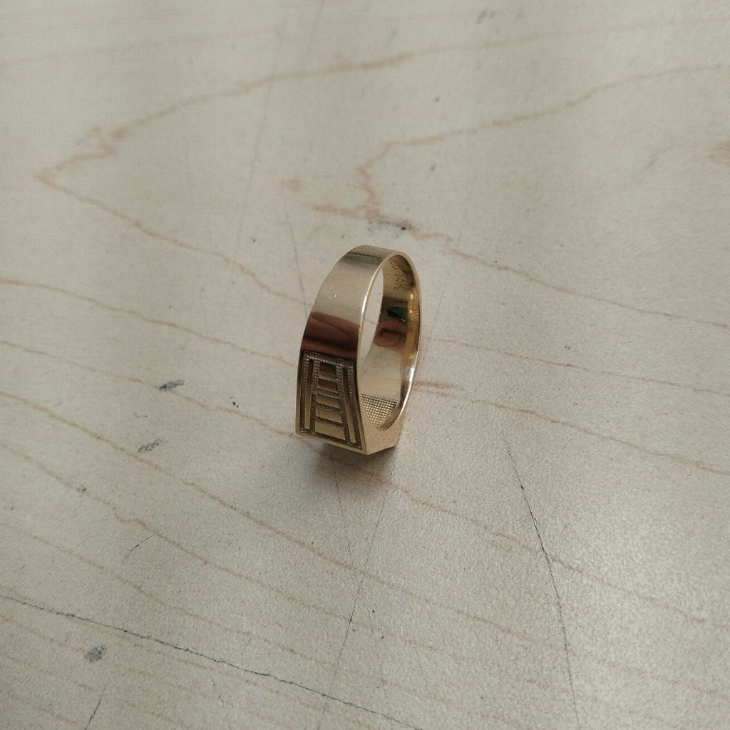 ANILLO ORO 14 K 5.2 GRMS (SEMINUEVO)