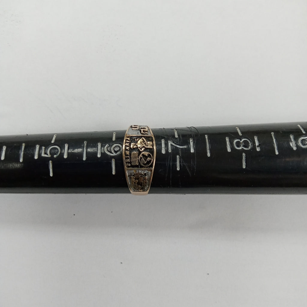 ANILLO DE GRADUACIÓN ORO 8 K 0.9 GRMS (SEMINUEVO)