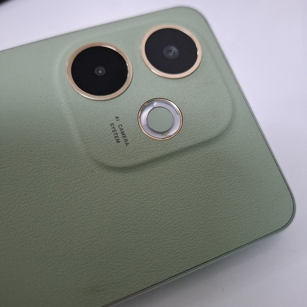 CELULAR OPPO A5 PRO CPH2711 (2025) 256 GB 8 GB RAM (SEMINUEVO)