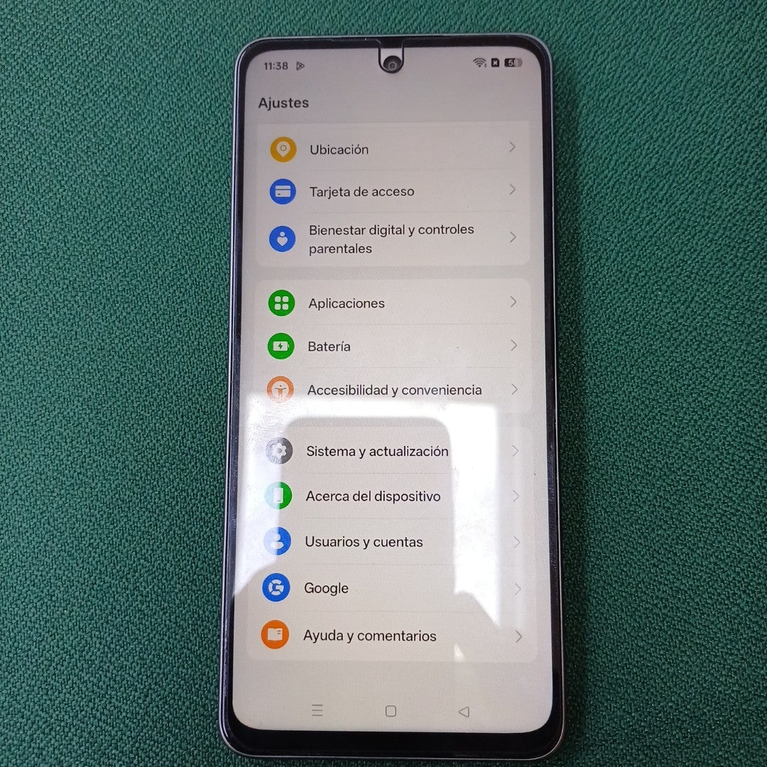 CELULAR OPPO A5 PRO 5G CPH2695 (2025) 256 GB 8 GB RAM (SEMINUEVO)