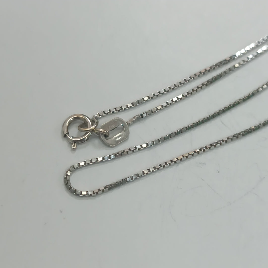 CADENA ORO BLANCO 14 K 1.2 GRMS (SEMINUEVO)