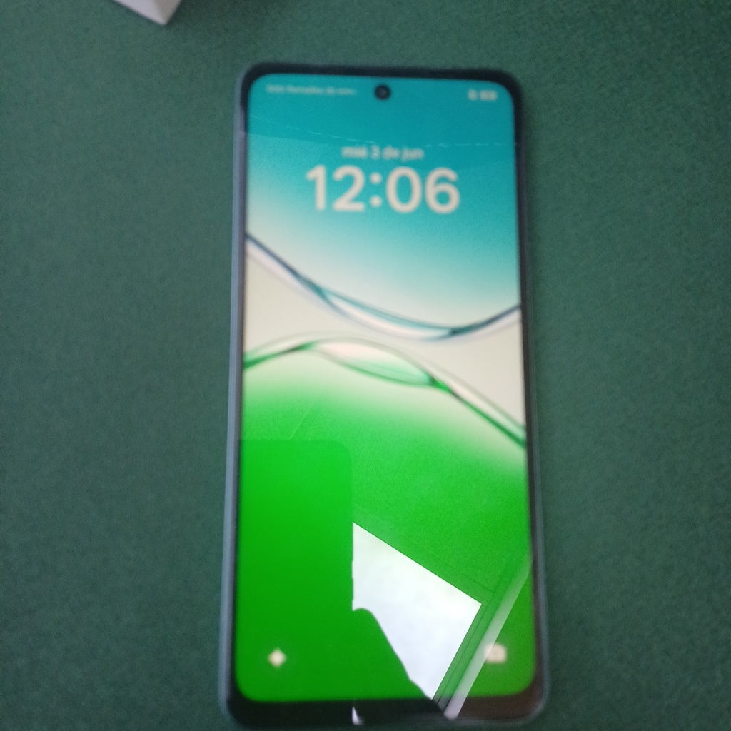 CELULAR OPPO A5 CPH2727 (2025) 256 GB 4 GB RAM (SEMINUEVO)