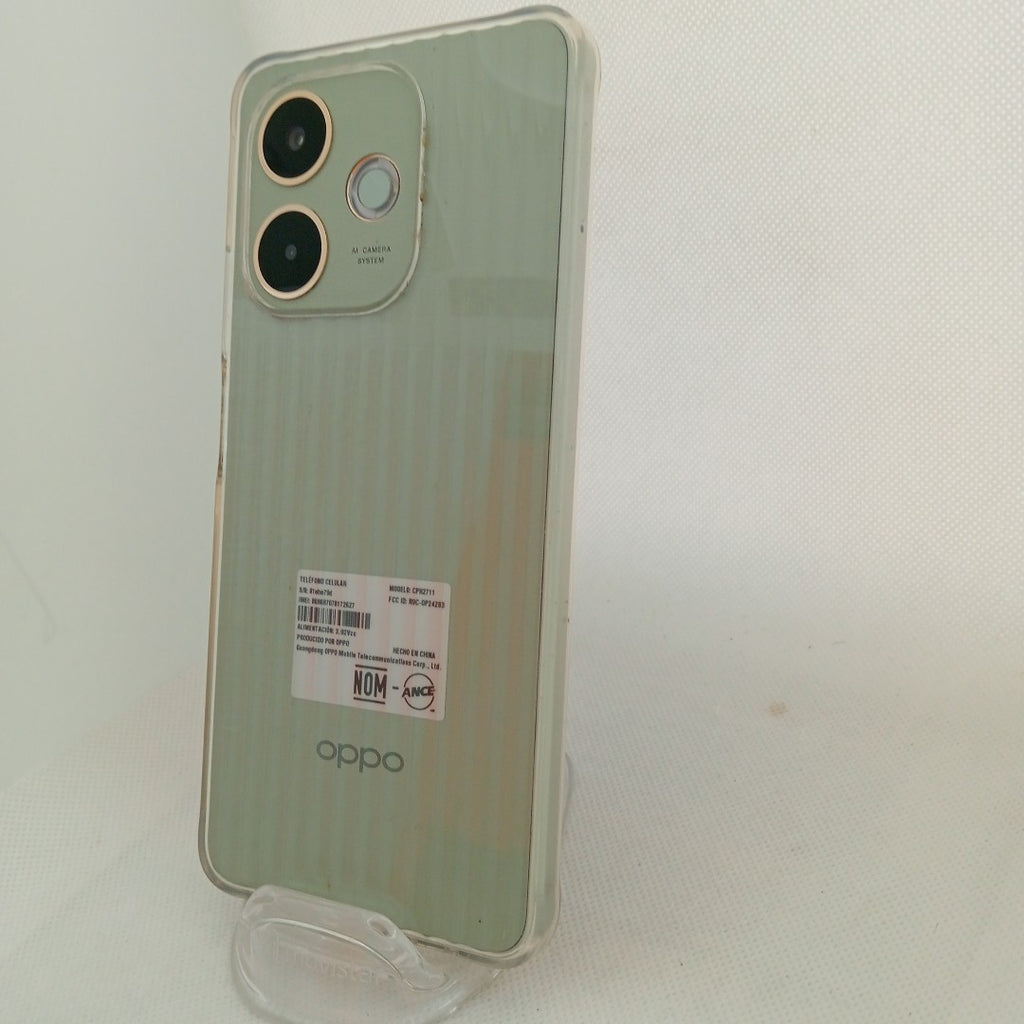 CELULAR OPPO A5 PRO CPH2711 (2025) 256 GB 8 GB RAM (SEMINUEVO)