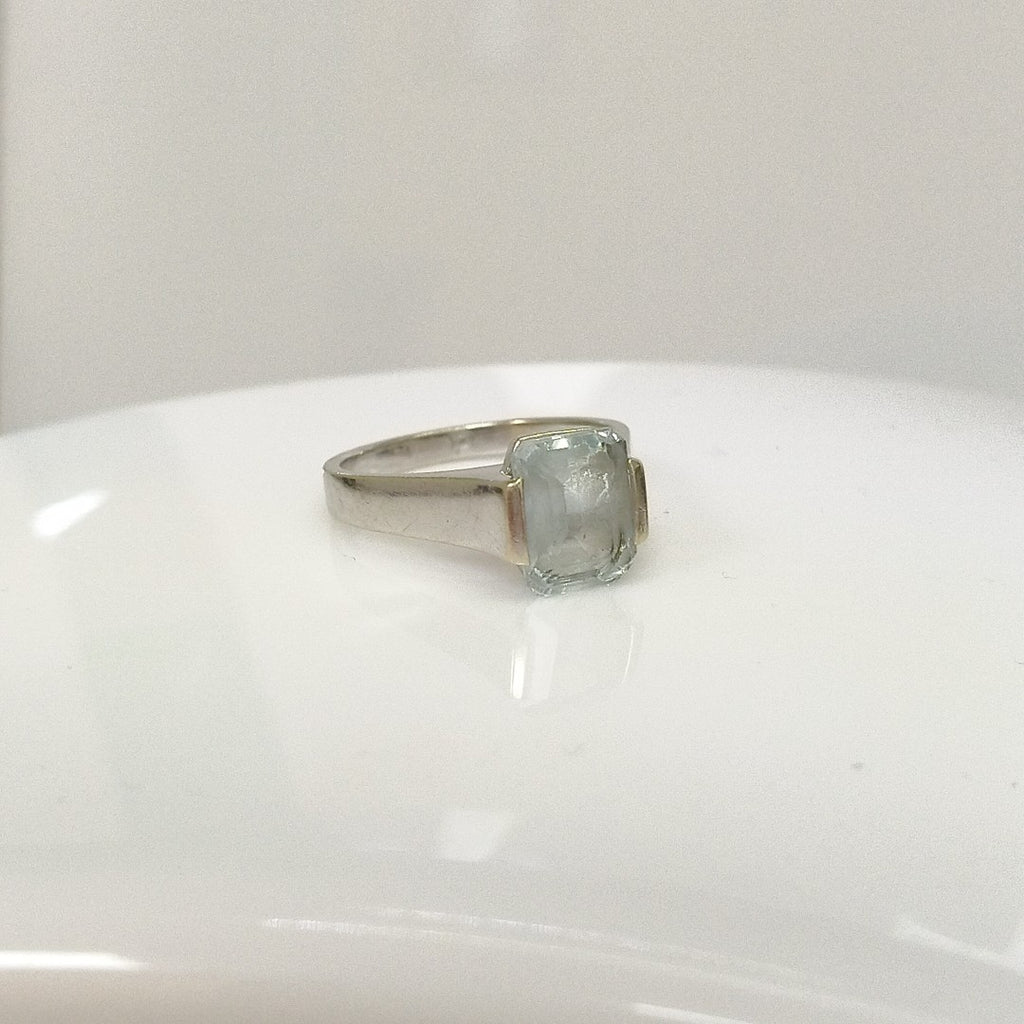 ANILLO ORO 14 K 3.7 GRMS (SEMINUEVO)