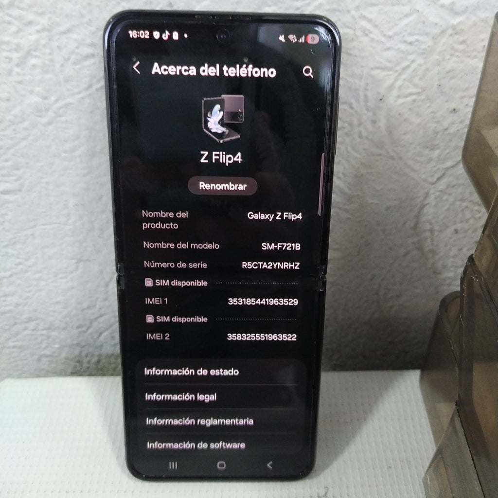 CELULAR SAMSUNG GALAXY Z FLIP4 SM-F721B 256 GB 8 GB RAM (SEMINUEVO)