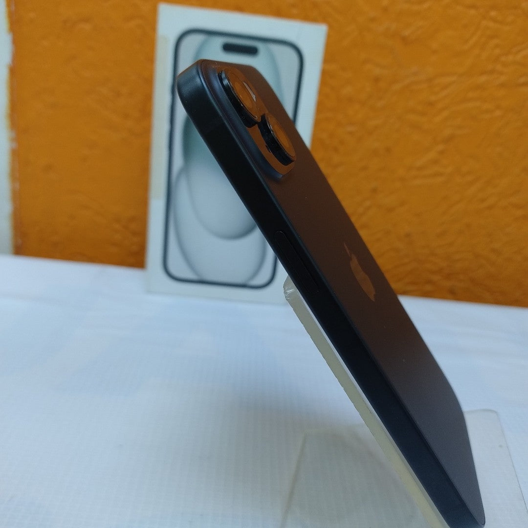 CELULAR APPLE IPHONE 15 A3089 (2023) 128 GB 6 GB RAM (SEMINUEVO)