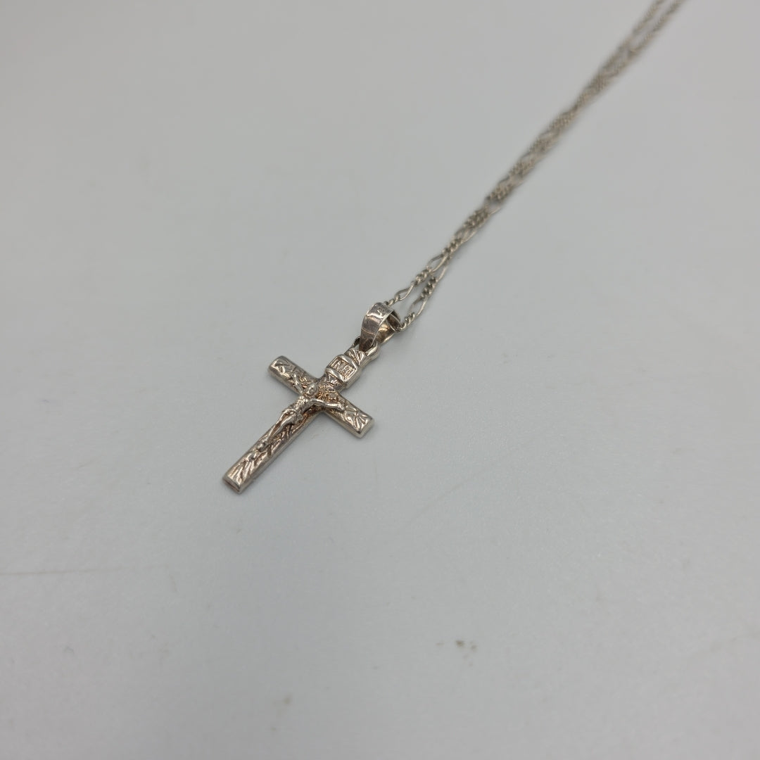 CADENA,CRUCIFIJO PLATA 3,00 GRMS (SEMINUEVO)