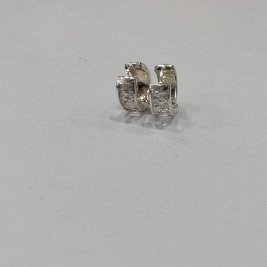ARRACADAS PAR PLATA 2.4 GRMS (SEMINUEVO)