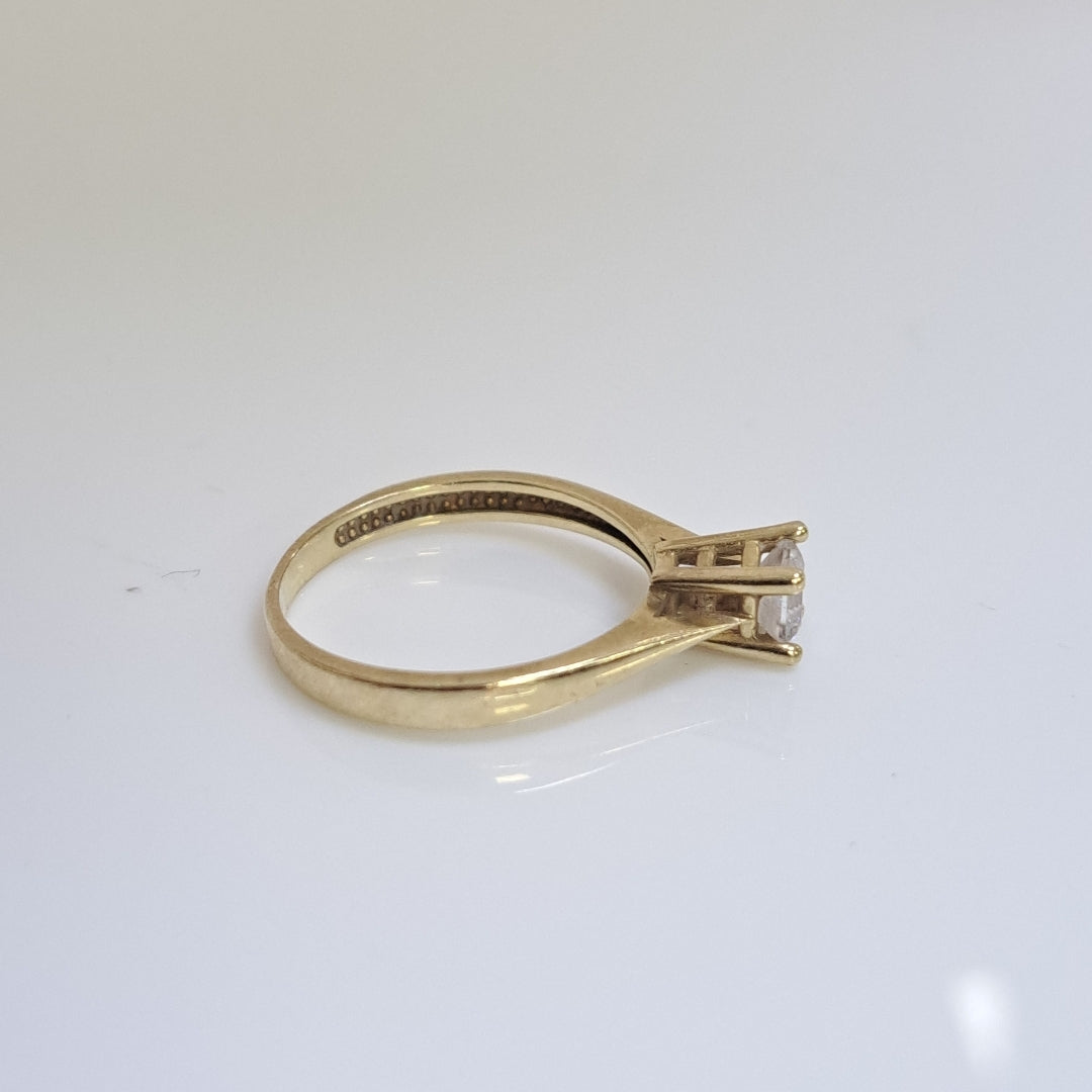 SOLITARIO ORO 14 K 1.7 GRMS (SEMINUEVO)