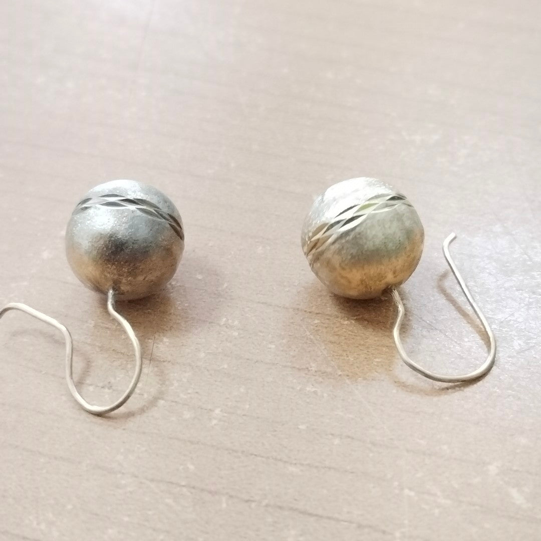ARETES PAR ORO 8 K 3.6 GRMS (SEMINUEVO)