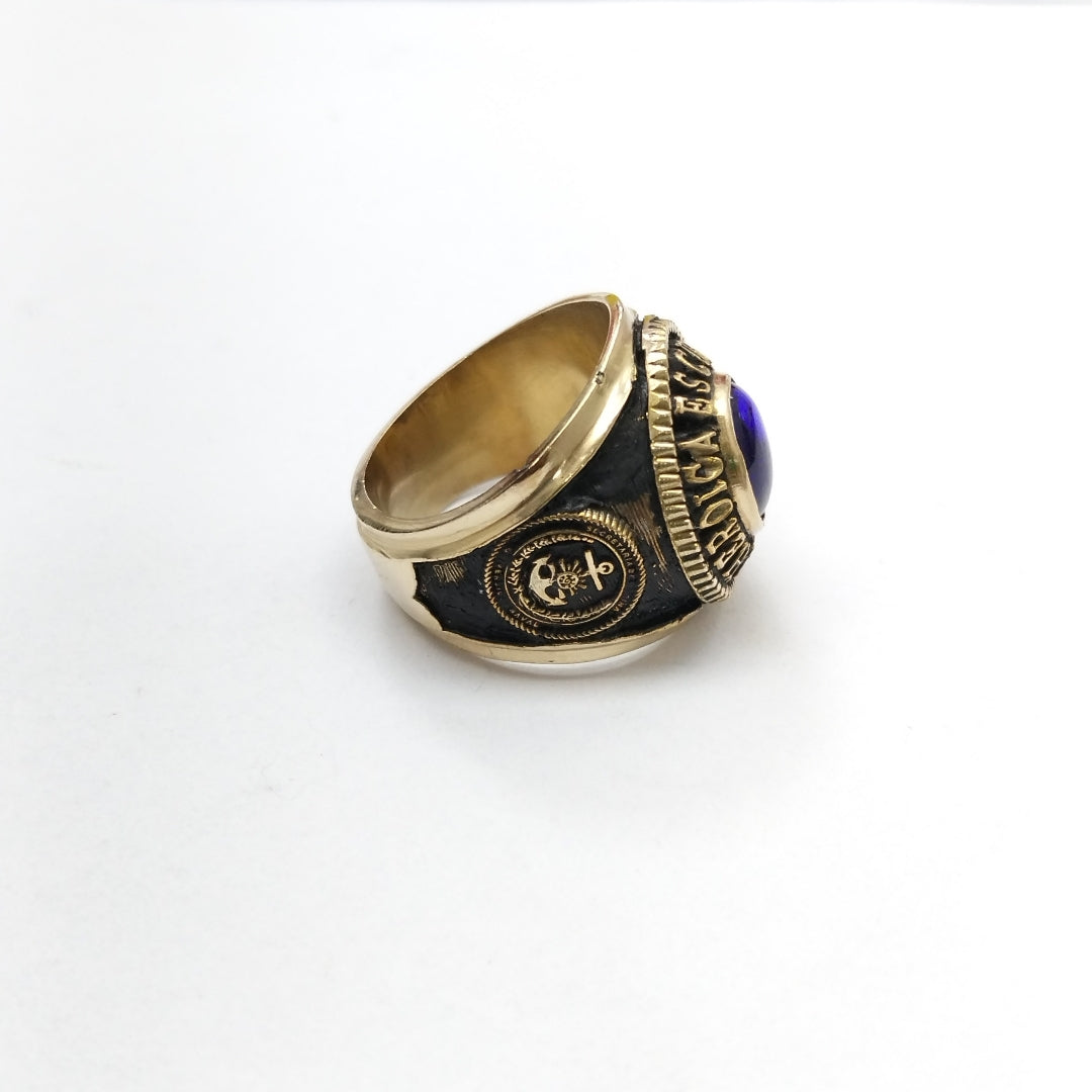 ANILLO DE GRADUACIÓN ORO, ORO MUY BAJO 8 K 21.8 GRMS (SEMINUEVO)