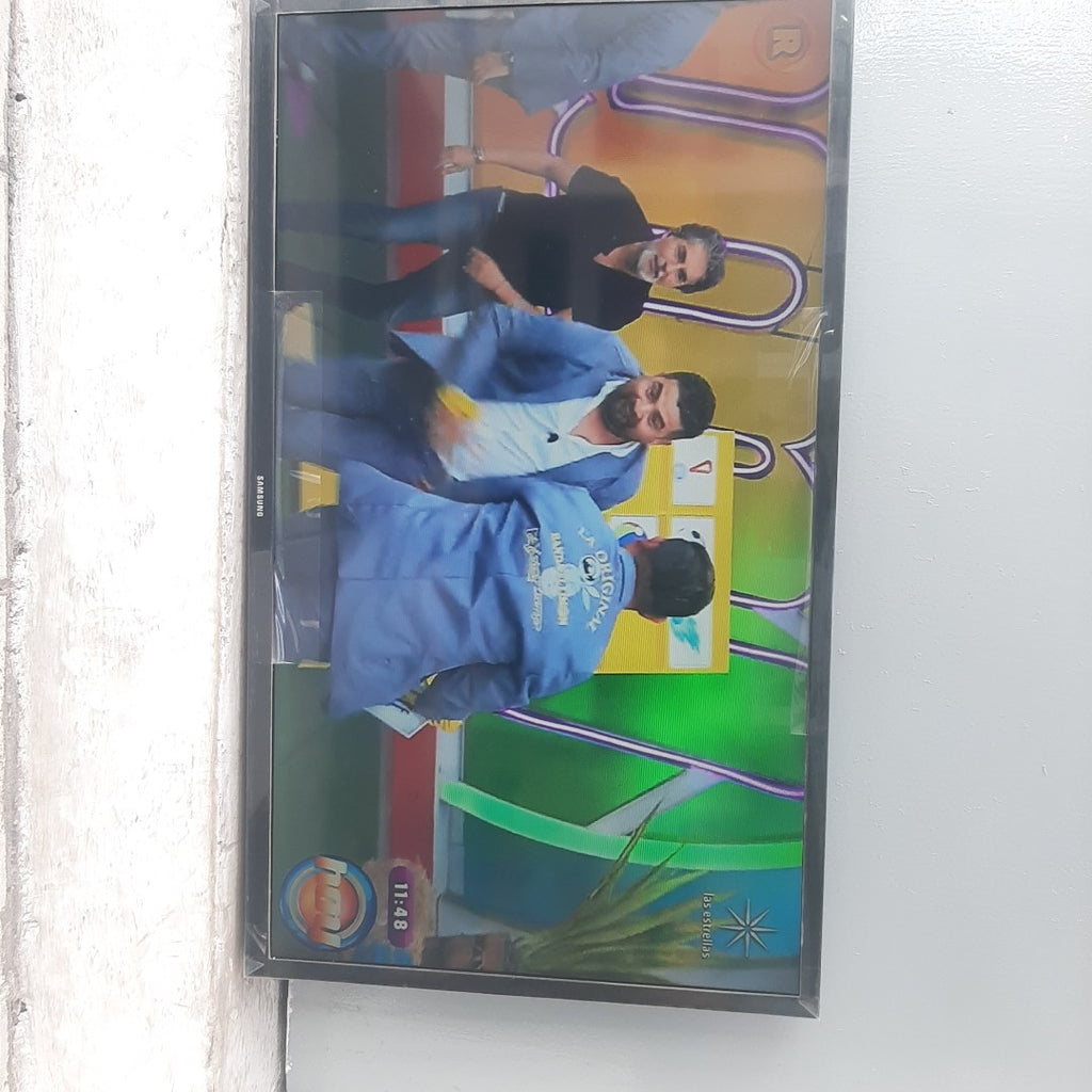 PANTALLA SAMSUNG UN32J4290AF (2018) 32" LED HD (SEMINUEVO)