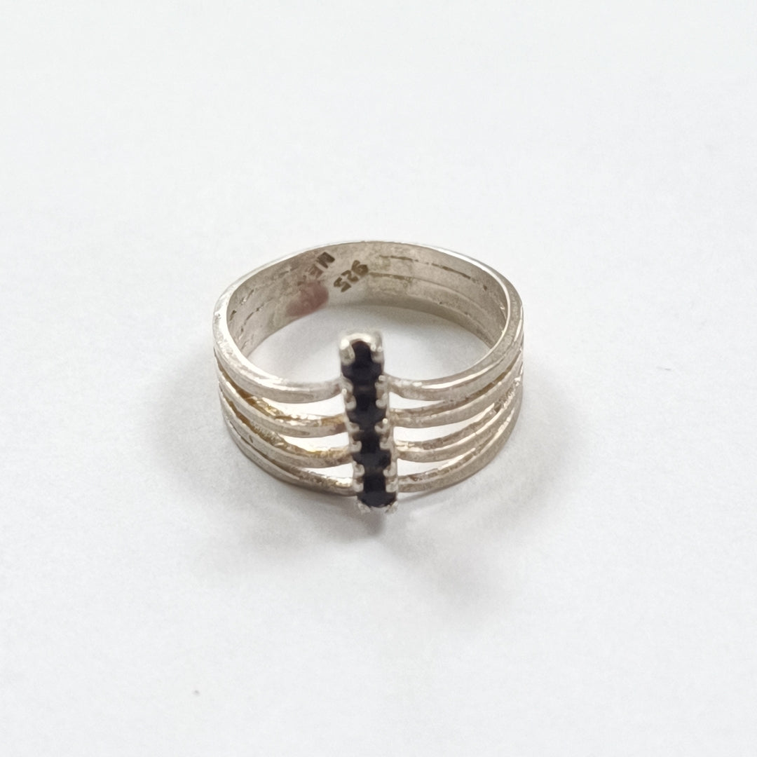 ANILLITO PLATA 2.6 GRMS (SEMINUEVO)