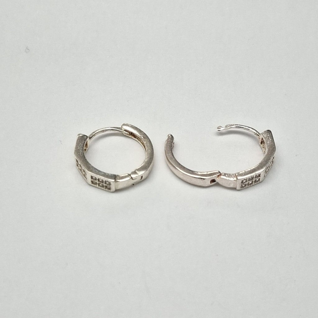ARRACADAS C/CIRCONIAS PLATA .925 2.5 GR (NUEVO)
