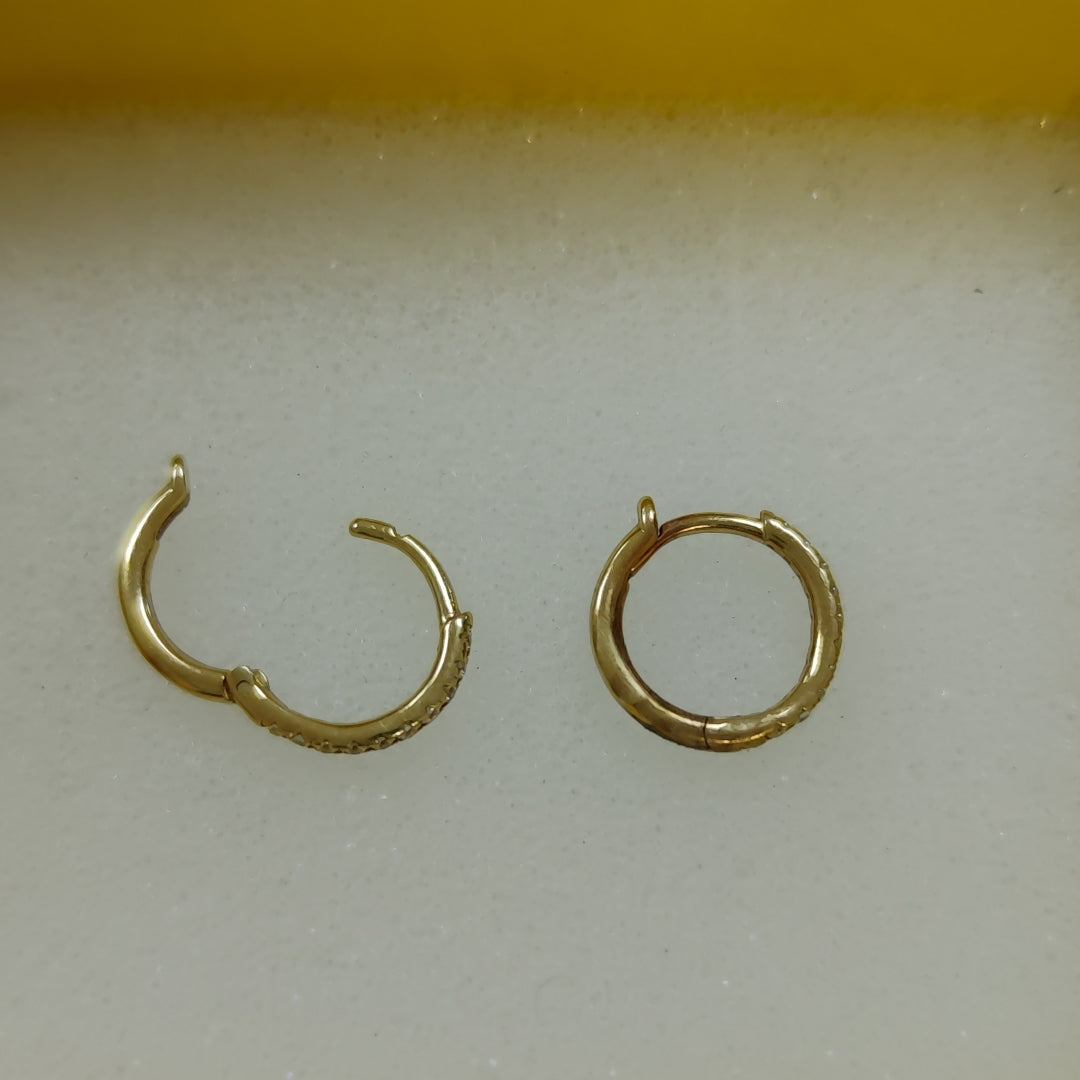 ARRACADAS PAR ORO 10 K 1.1 GRMS (SEMINUEVO)