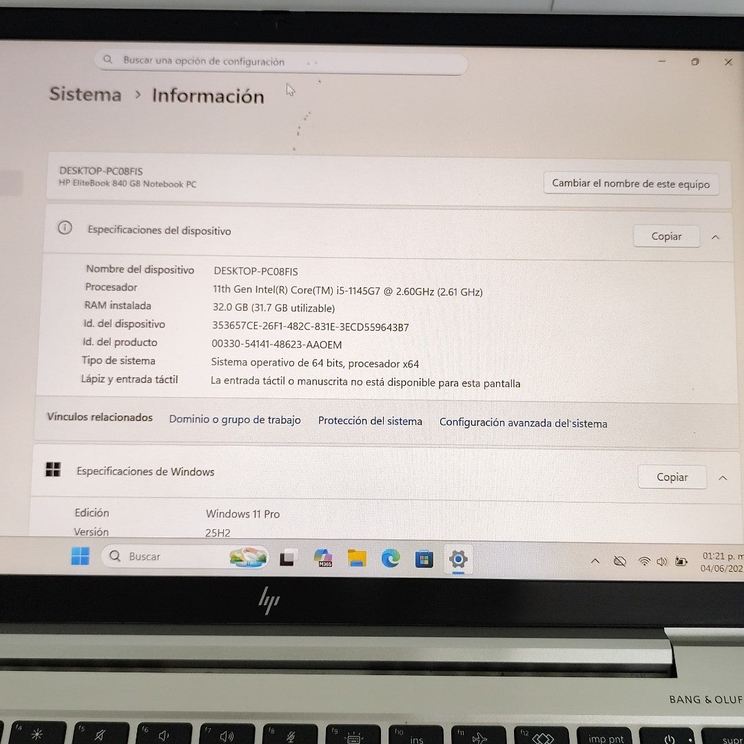 LAPTOP HP ELITEBOOK 840 G8 (2023) 256 GB SSD 16 GB RAM (SEMINUEVO)