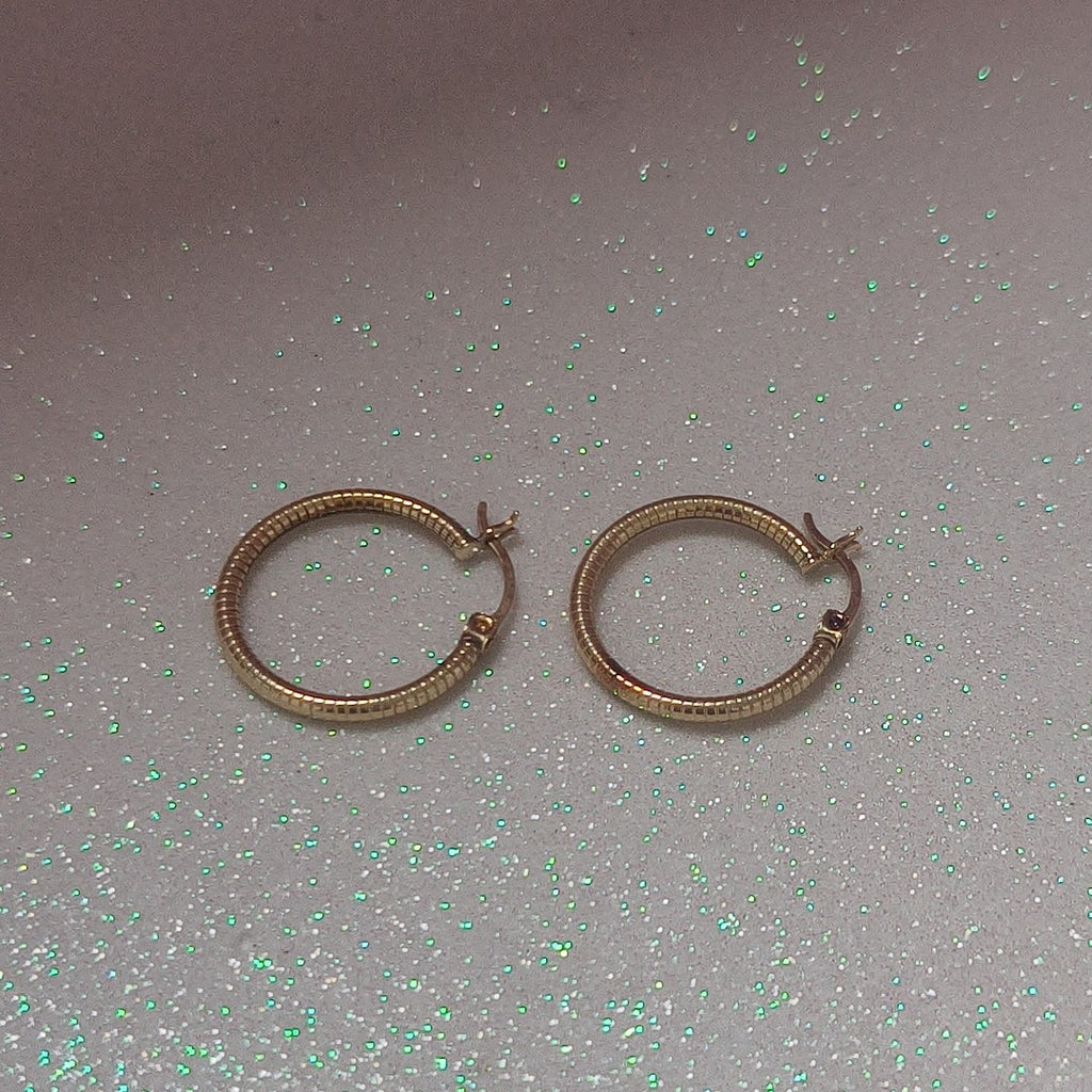 ARRACADAS PAR ORO 14 K 2,20 GRMS (SEMINUEVO)