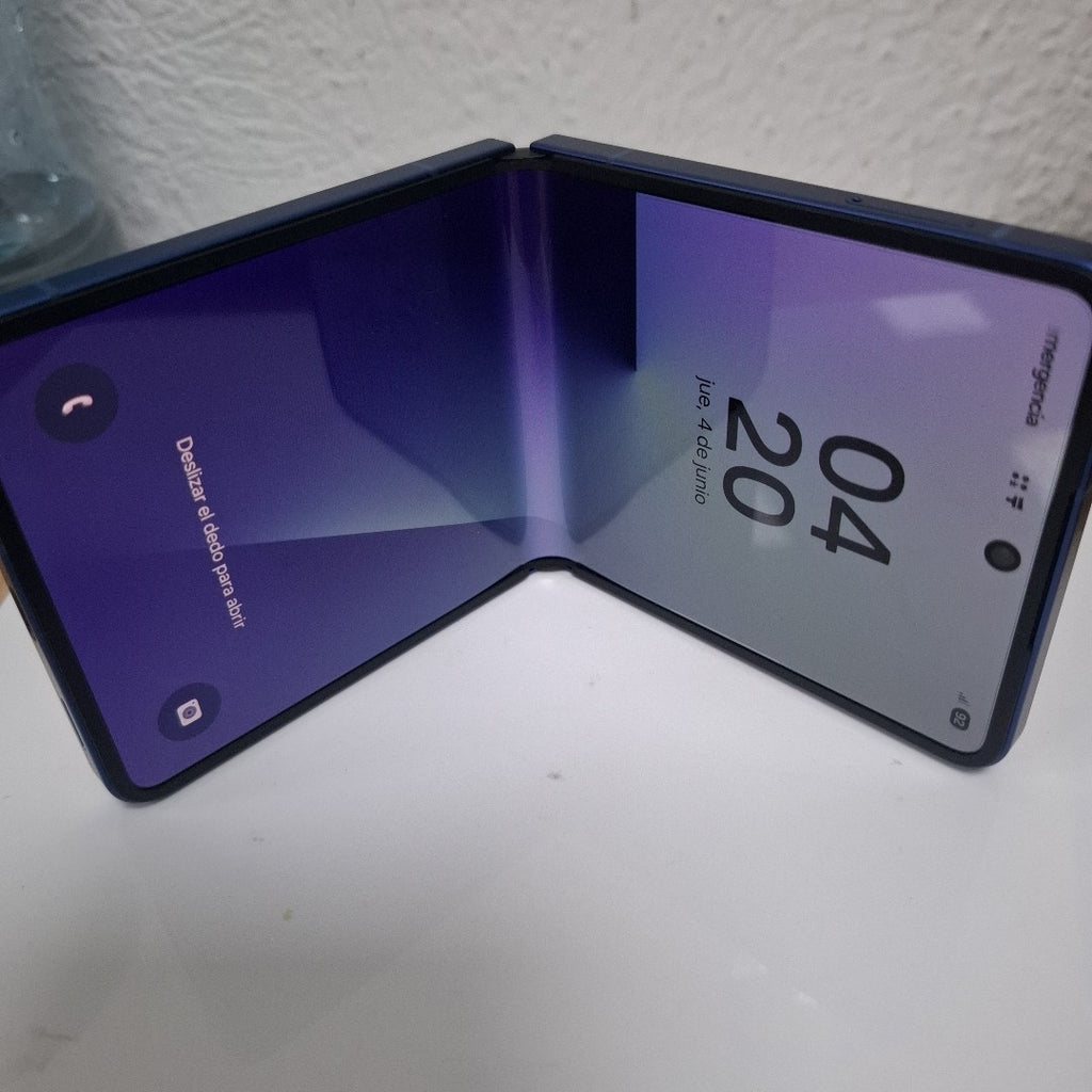 CELULAR SAMSUNG GALAXY Z FLIP 7 SM-F766B (2025) 512 GB 12 GB RAM (SEMINUEVO)