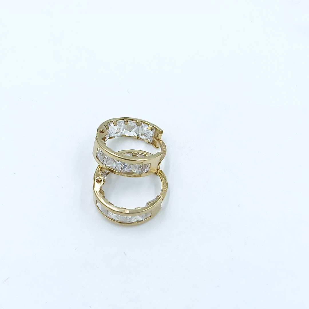 ARRACADAS PAR ORO 10 K 1,80 GRMS (SEMINUEVO)