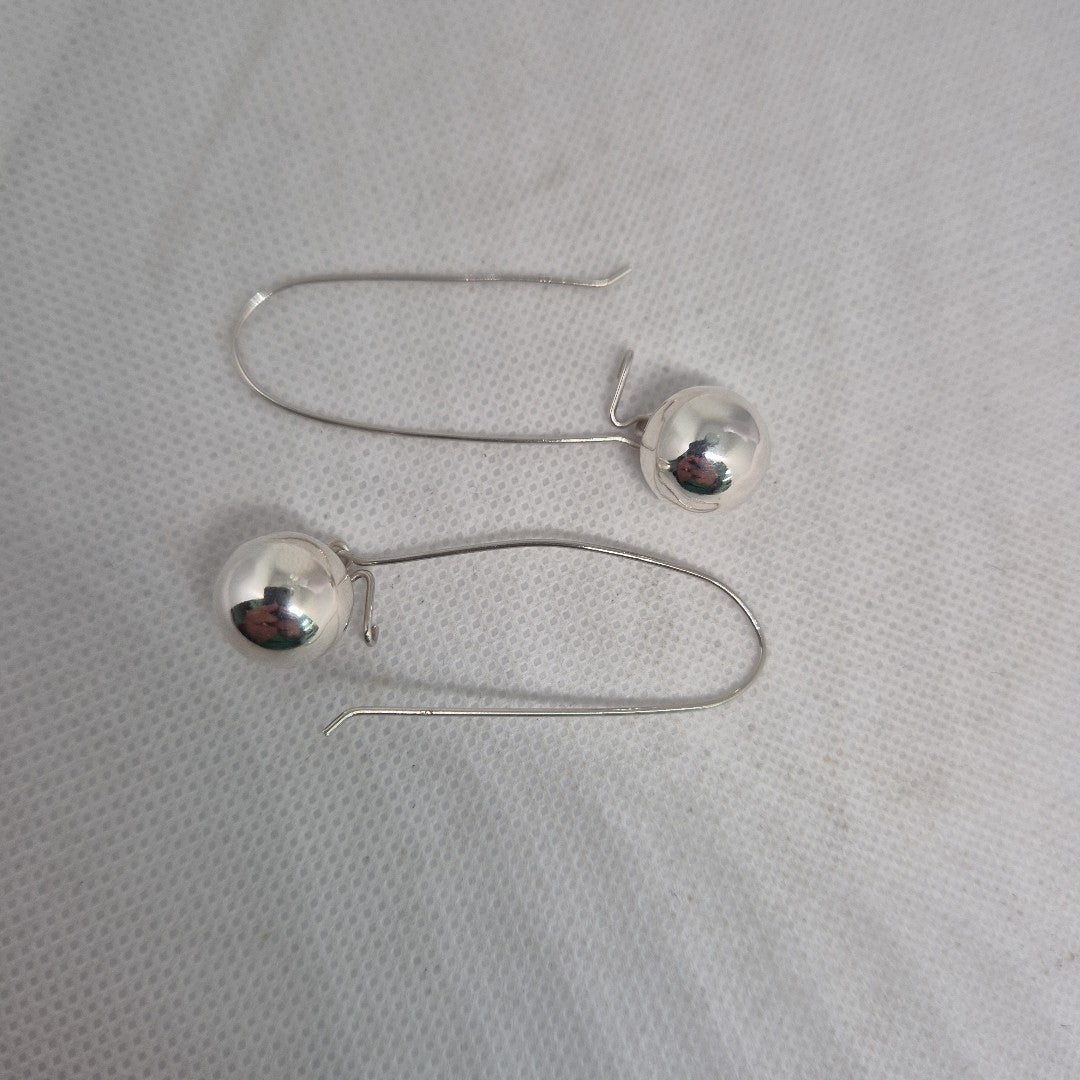 ARETES PAR PLATA 4.7 GRMS (SEMINUEVO)
