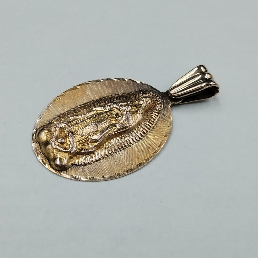 DIJE,MEDALLA RELIGIOSA ORO 8 K 5,00 GRMS (SEMINUEVO)