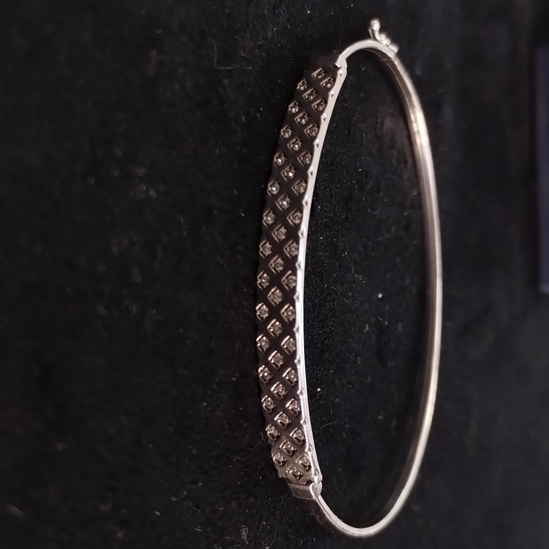 PULSERA RIGIDA ORO BLANCO 10 K 4,20 GRMS (SEMINUEVO)