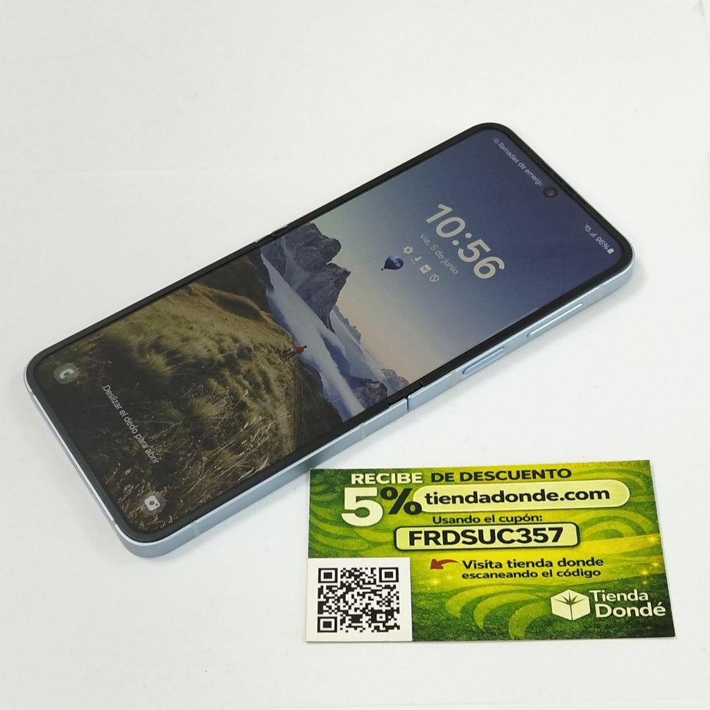 CELULAR SAMSUNG GALAXY Z FLIP6 SM-F741B (2024) 256 GB 12 GB RAM (SEMINUEVO)