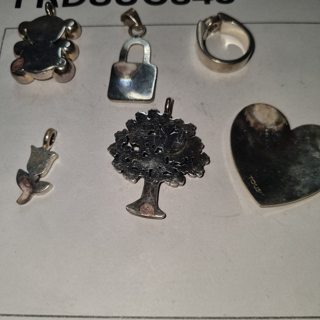 ANILLO, DIJE PLATA 42.8 GRMS (SEMINUEVO)