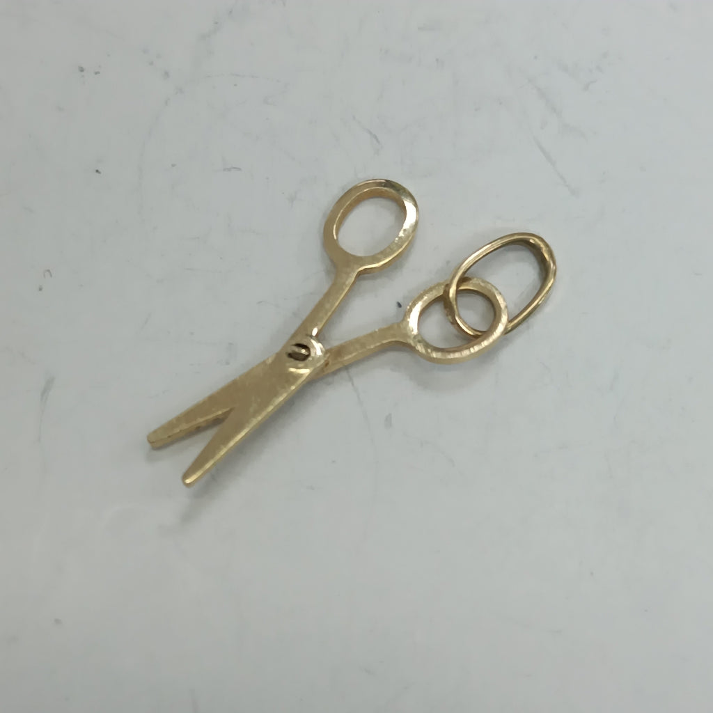 DIJE ORO 14 K 0,60 GRMS (SEMINUEVO)
