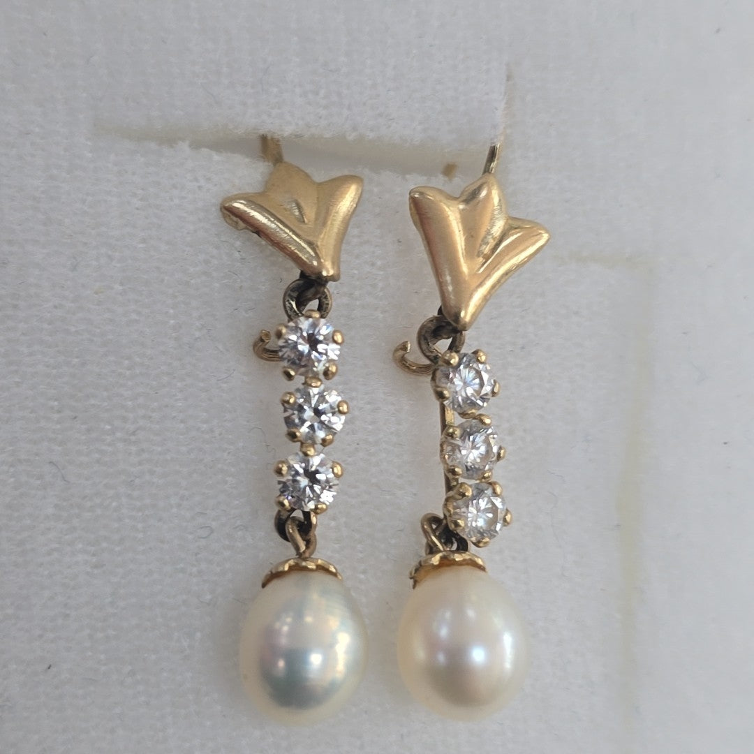 ARETES PAR ORO 8 K 2.1 GRMS (SEMINUEVO)
