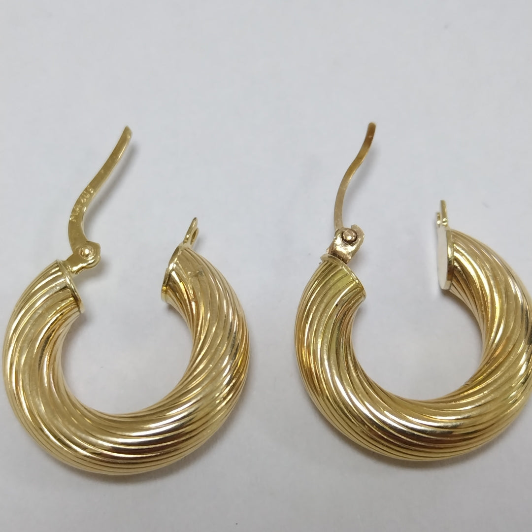 ARRACADAS PAR ORO 14 K 2.3 GRMS (SEMINUEVO)