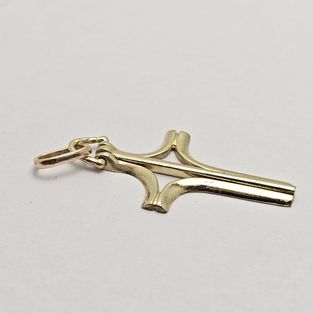 CRUCIFIJO ORO 14 K 4.1 GRMS (SEMINUEVO)
