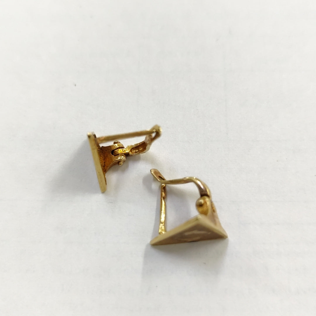 ARETES PAR ORO 14 K 2.6 GRMS (SEMINUEVO)
