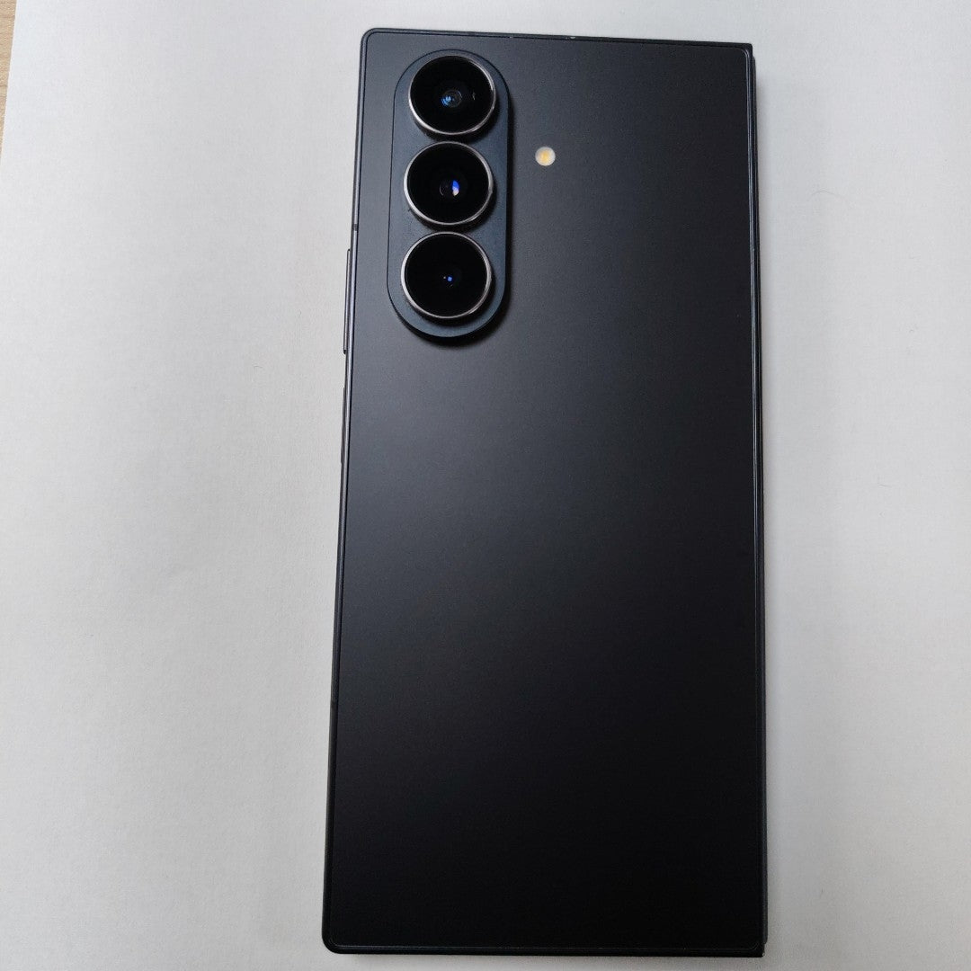 CELULAR SAMSUNG GALAXY Z FOLD 7 SM-F966U1 (2025) 256 GB 12 GB RAM (SEMINUEVO)