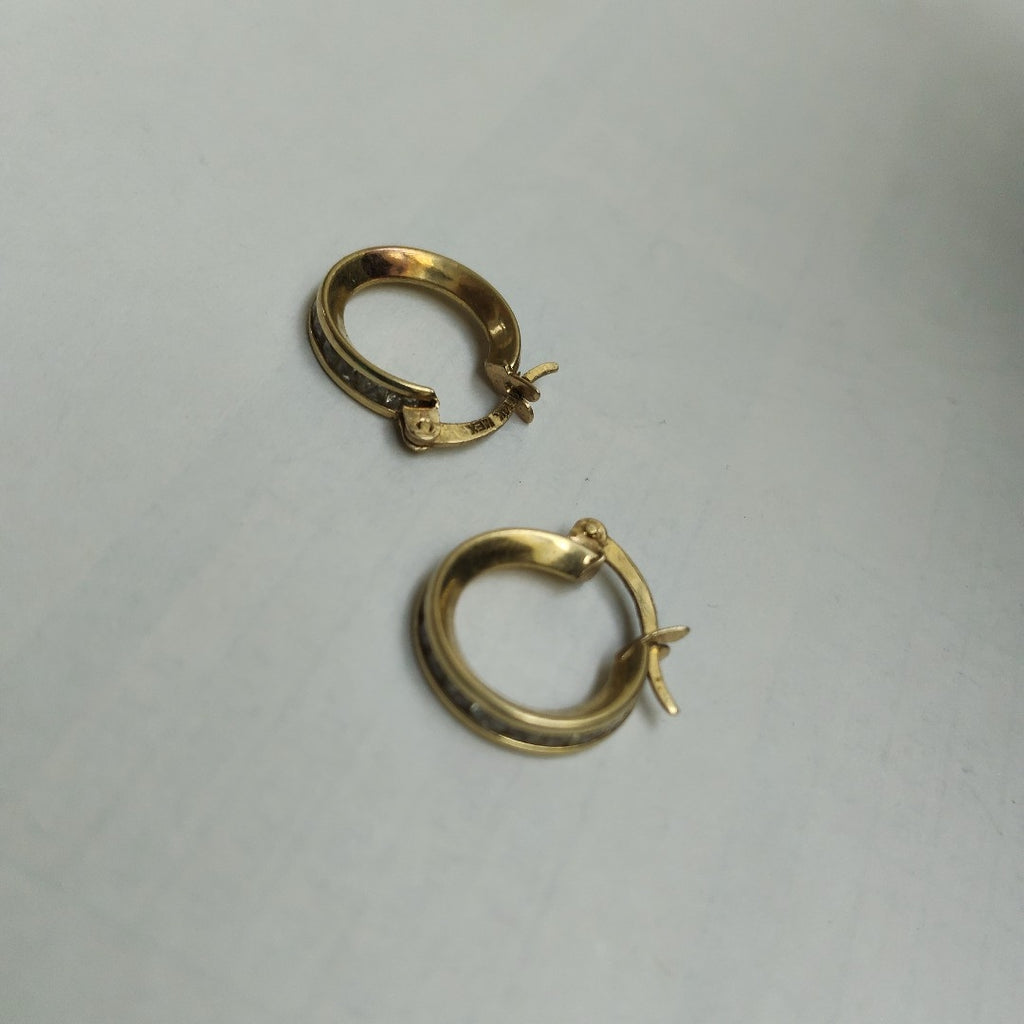ARRACADAS PAR ORO 14 K 1.9 GRMS (SEMINUEVO)